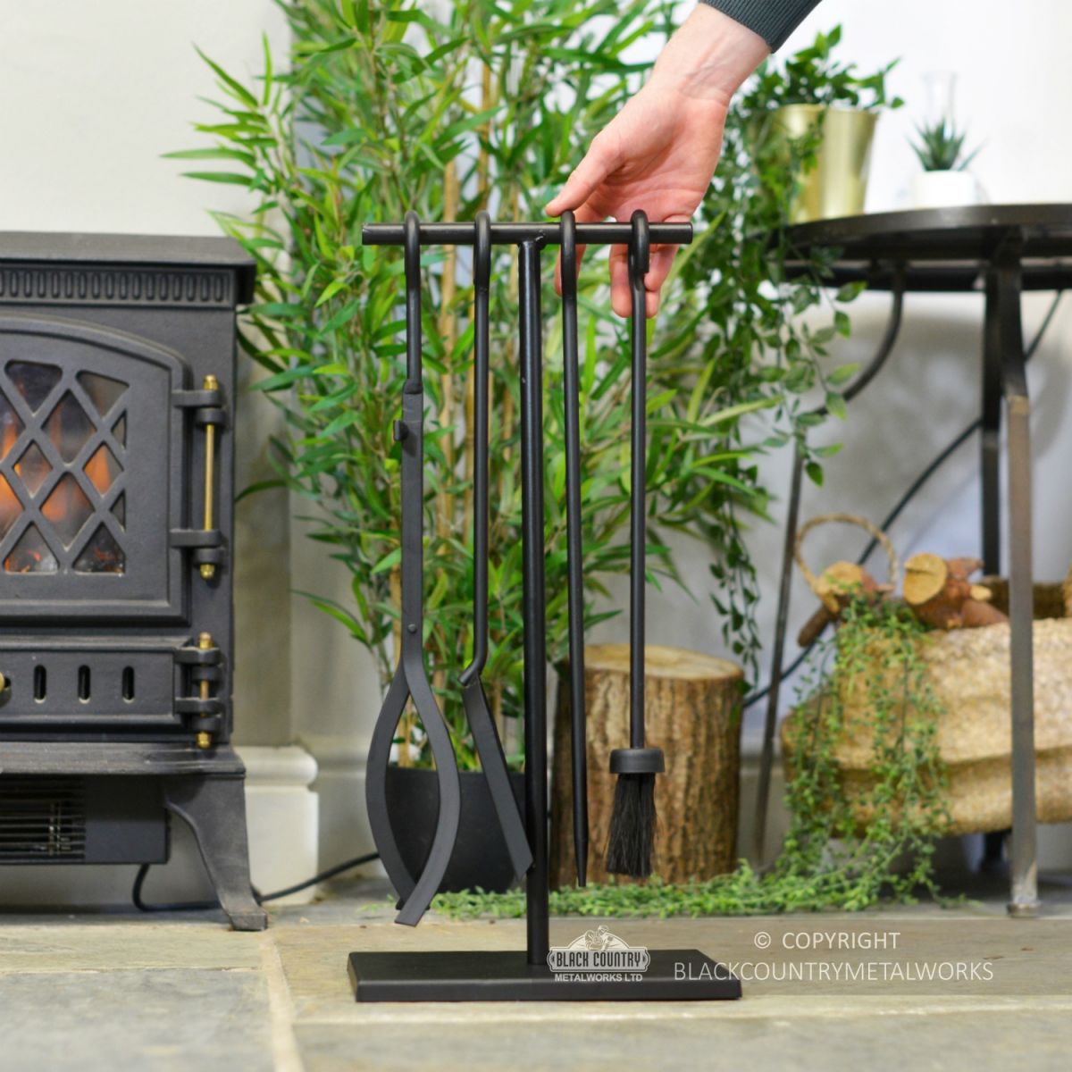 Simple Hook End Black Companion to Scale