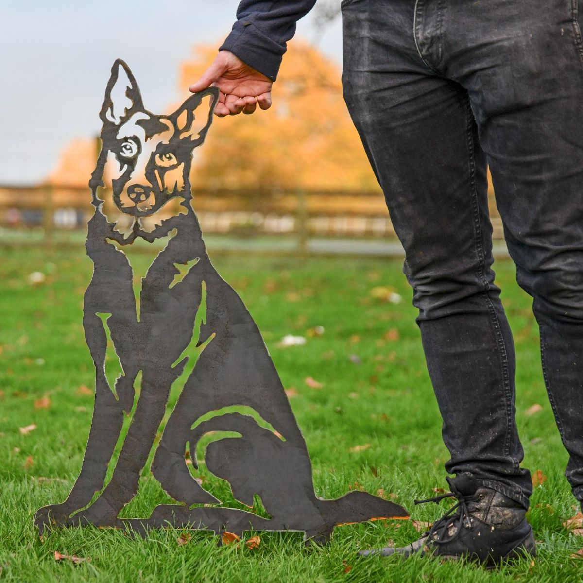 Unfinished Metal German Shepherd Silhouette 