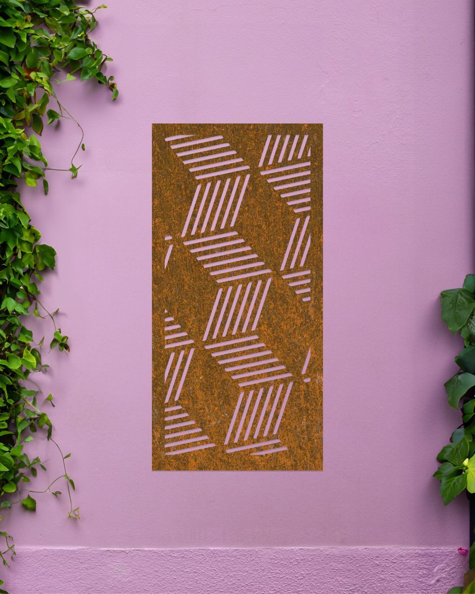 Rustic "Geometric Cube Wall Art" on a purple garden wall Rustic "Geometric Cube Wall Art" on a purple garden wall