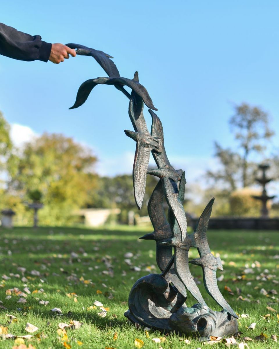 Scale image of Verdigris Seagull Flock Sculpture