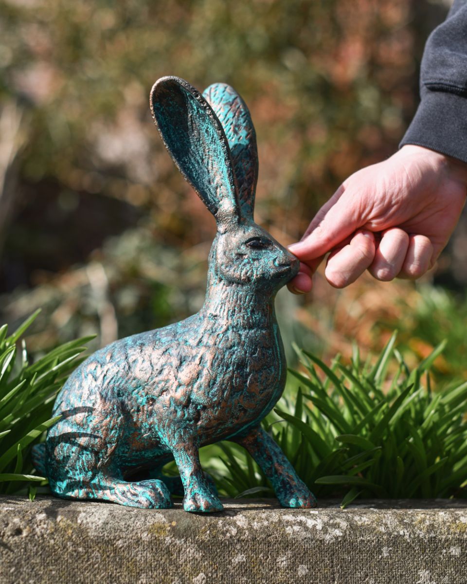 Scale Of "Clover" The Sitting Rabbit Garden Sculpture