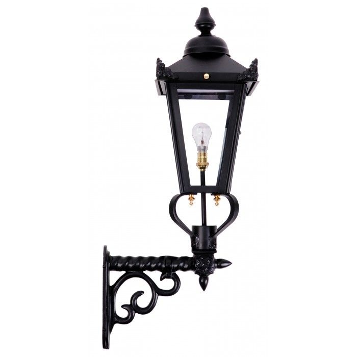 Black Victorian Wall Light on a Ornate Royale Bracket