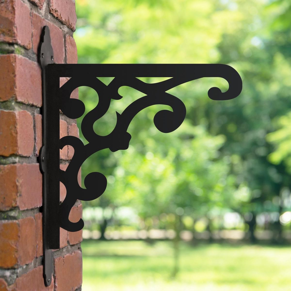 Victorian Gingerbread Style Basket Bracket 