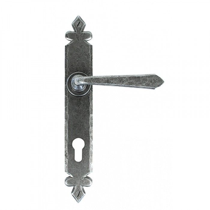 Victorian Style Lever Handles