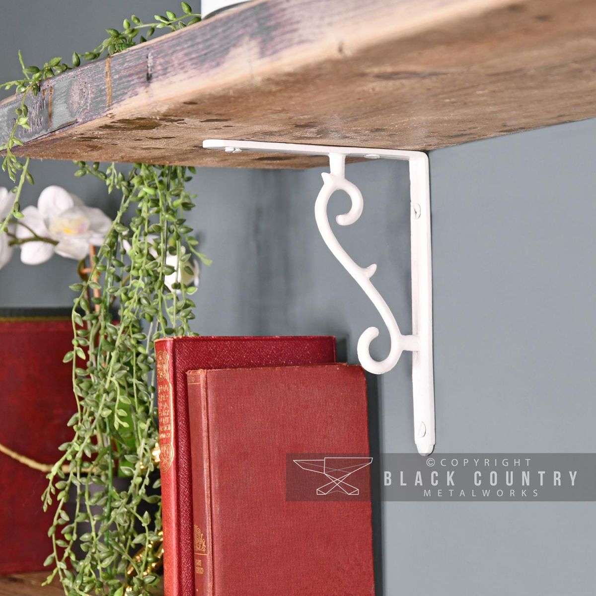 White Scroll Design Shelf Bracket in Situ White Scroll Design Shelf Bracket in Situ