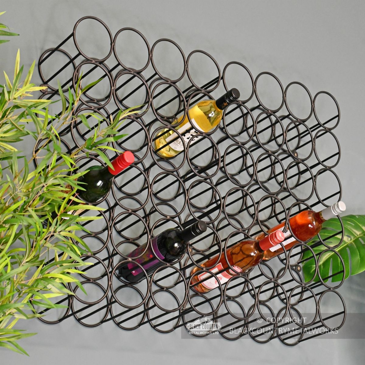 12 Bottle Black Wall Mounted Wine Rack