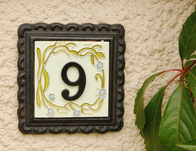 "Cornflower Vines" Small House Number Sign