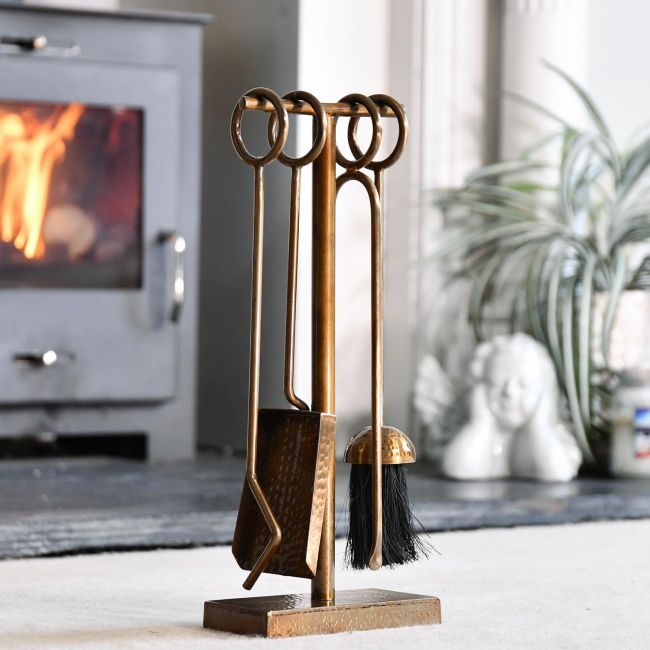 "Middleton" Hammered Antique Brass Companion Set in Situ in Front of the Fire Place "Middleton" Hammered Antique Brass Companion Set in Situ in Front of the Fire Place