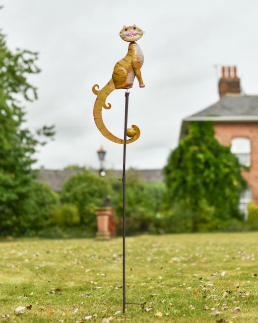 "Pumpkin" the Cat Rocking Garden Spike