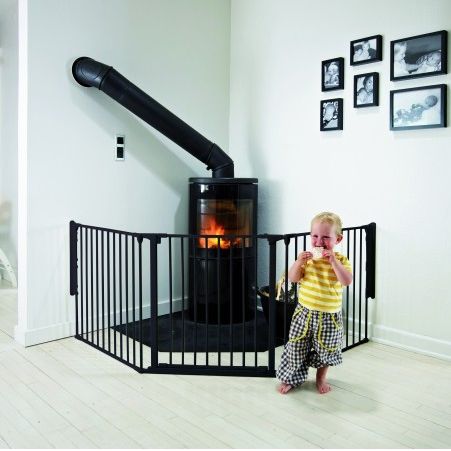 Baby Dan Fireguard in Situ Baby Dan Fireguard in Situ