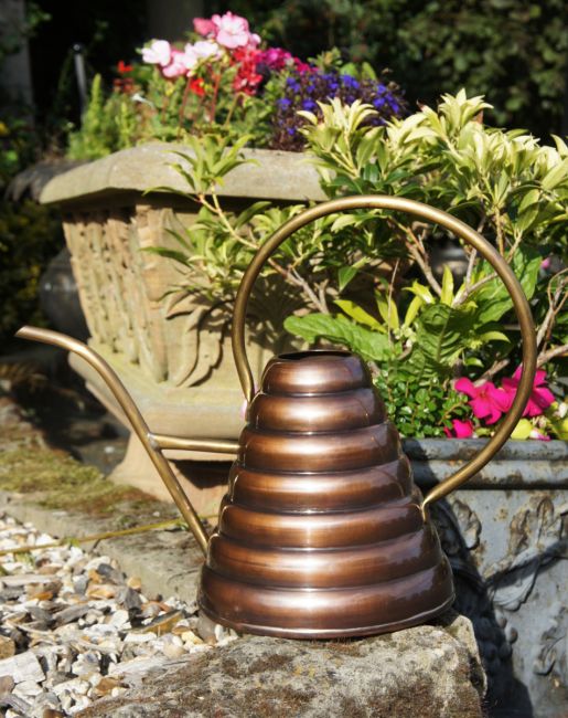 Copper watering can Hunny pot design Copper watering can Hunny pot design