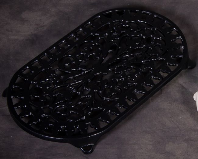 “Parslow House” Cast Iron Trivet “Parslow House” Cast Iron Trivet