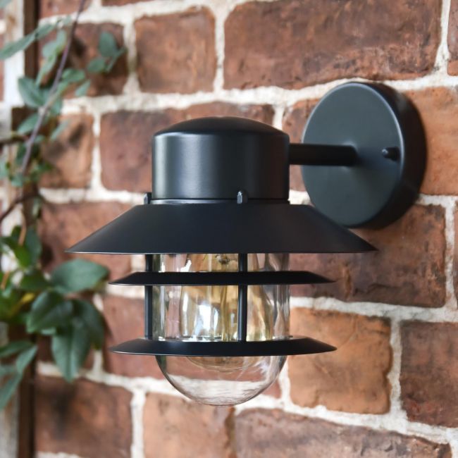 Black Contemporary Barn Porch Steel Wall Light Black Contemporary Barn Porch Steel Wall Light