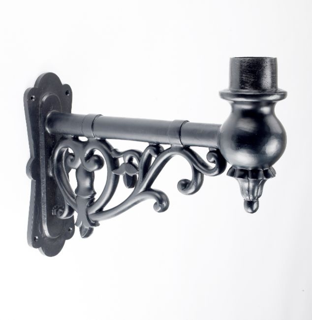 “Capella” detailed, and heavy duty Lantern Bracket