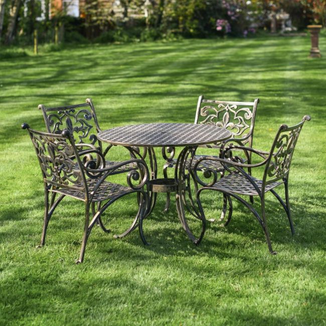 Cast Aluminium "Flourish" Fleur-de-Lys Four Seater Table & Chair Set Cast Aluminium "Flourish" Fleur-de-Lys Four Seater Table & Chair Set