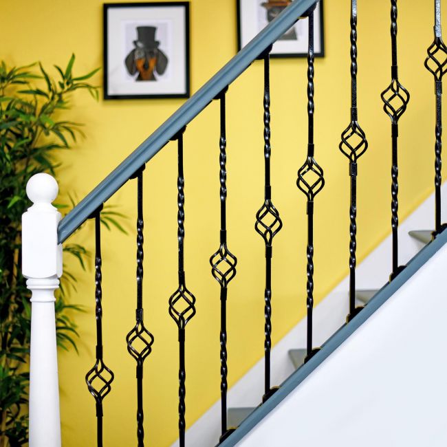 "Cavendish" Single Basket Double Fine Twist Stair Spindle "Cavendish" Single Basket Double Fine Twist Stair Spindle