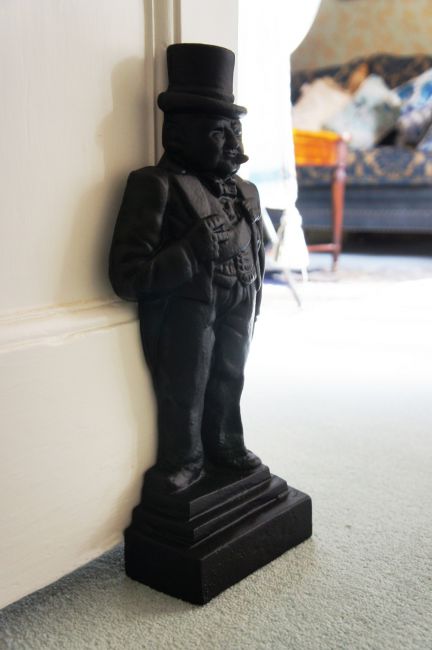 “Churchill” Cast Iron Door Stop “Churchill” Cast Iron Door Stop