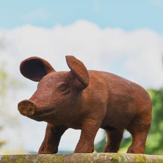 Rustic Cast Iron Doe & Calf SculptureRustic Cast Iron Doe & Calf Sculpture Rustic Cast Iron Doe & Calf SculptureRustic Cast Iron Doe & Calf Sculpture