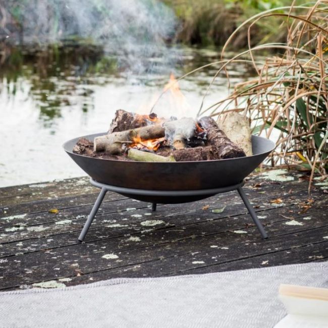 Steel Fire Bowl & Tripod Stand Steel Fire Bowl & Tripod Stand