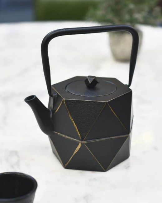 Geometric Black and Gold Cast Iron Japanese Style Teapot - Thumbnail Geometric Black and Gold Cast Iron Japanese Style Teapot - Thumbnail