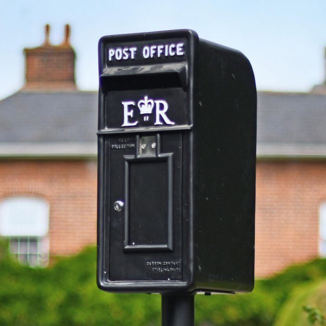 "Original Reproduction" Elizabeth Regina Post & Parcel Box Finished in Black With White Text "Original Reproduction" Elizabeth Regina Post & Parcel Box Finished in Black With White Text