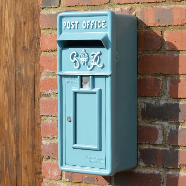 Slim King George wall mounted post box Slim King George wall mounted post box