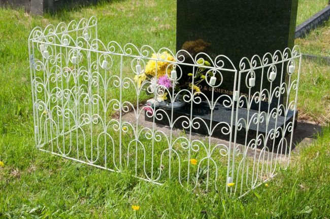 “St Seraphina” Grave Surround “St Seraphina” Grave Surround