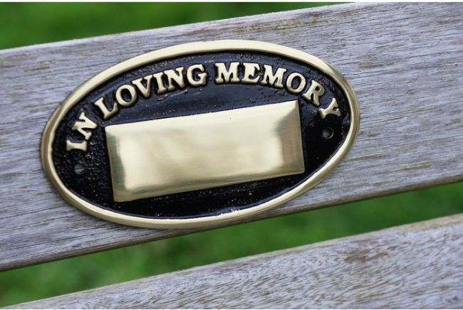 Polished Brass Oval Bench Memorial Plaque Polished Brass Oval Bench Memorial Plaque