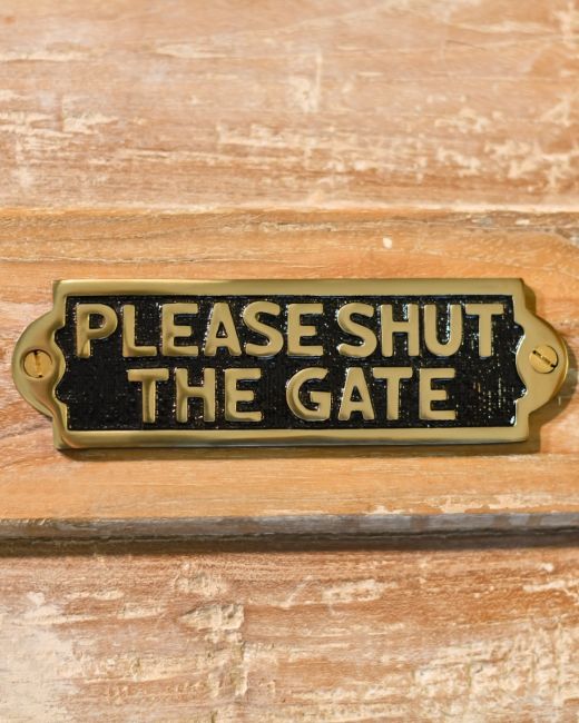 Solid Brass "Please Shut the Gate" Plaque Sign Solid Brass "Please Shut the Gate" Plaque Sign