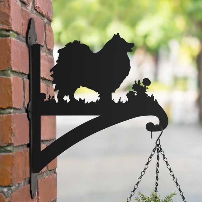 Steel Pomeranian Dog Hanging Basket Bracket