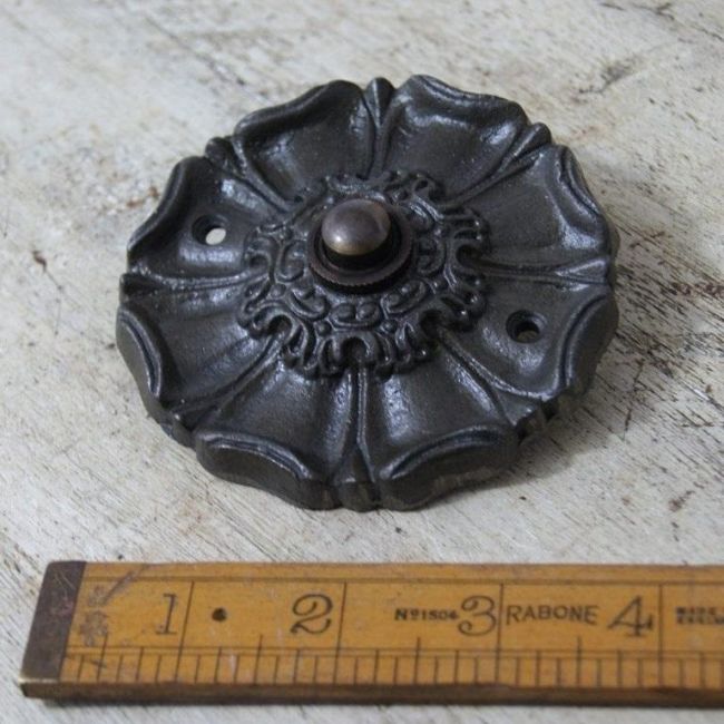 Antique Iron Tudor Rose Door Bell Push Antique Iron Tudor Rose Door Bell Push