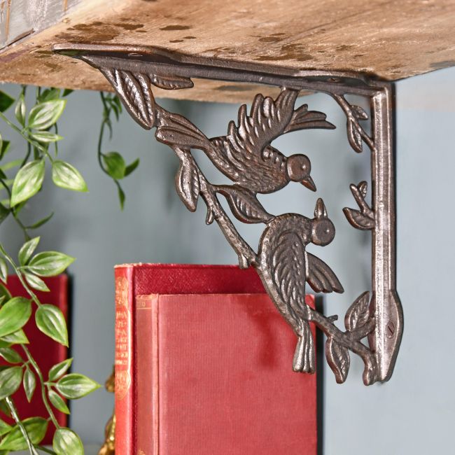 Birds Iron Wall Bracket 22 x 15cm Birds Iron Wall Bracket 22 x 15cm