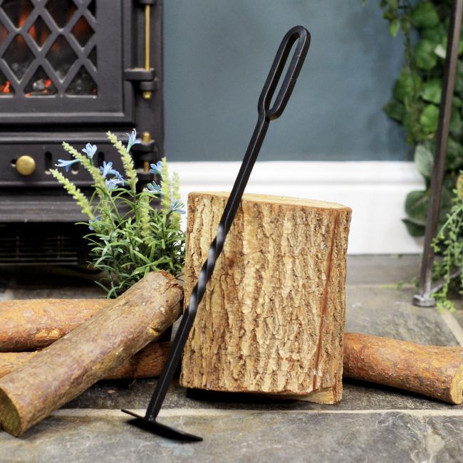 Iron Fireplace Ash Scraper Finished in Black