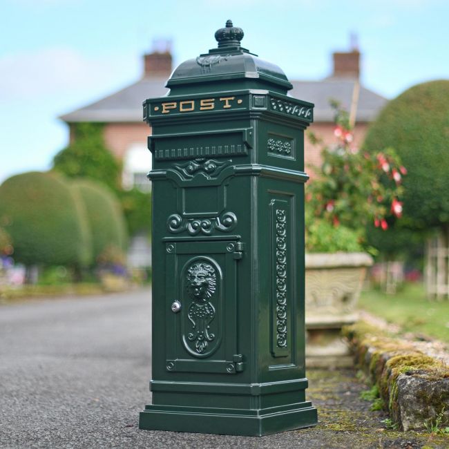 “Pine Forest” Green Camden Free Standing Post Box “Pine Forest” Green Camden Free Standing Post Box