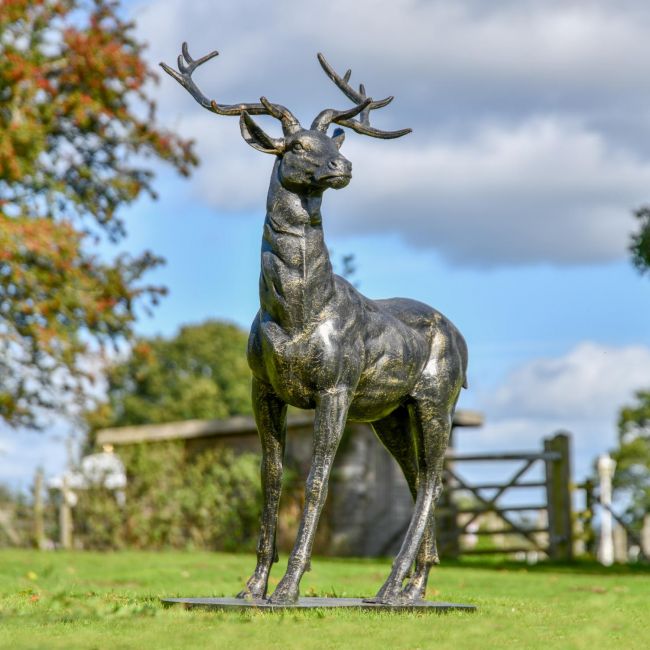 Gold & Black Stag Sculpture (Looking Left) Gold & Black Stag Sculpture (Looking Left)