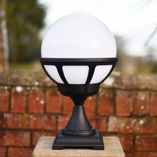 Vintage Globe Pillar Light in Situ Vintage Globe Pillar Light in Situ