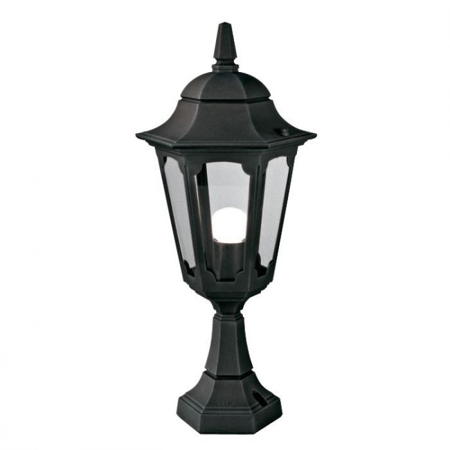 "Dunraven" Traditional Pedestal Lantern "Dunraven" Traditional Pedestal Lantern