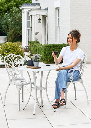 Table & Chair Sets