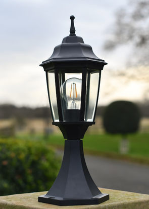 Pedestal Lights
