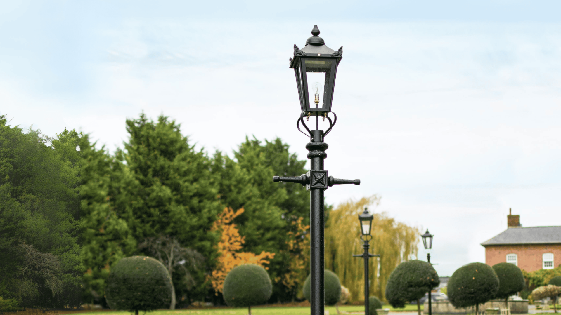 Victorian_Lamp_Post