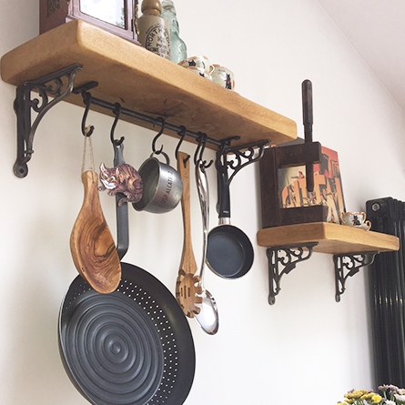 Cast iron brackets for kitchen shelves